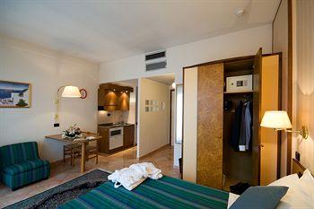 Suite Hotel Parioli Rimini Viale Vittorio Veneto 14