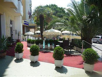 Hotel Litoraneo Rimini Viale Regina Elena 22