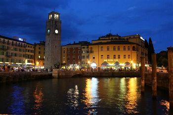 Gardesana Hotel Riva del Garda Via Brione 1