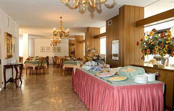 Gardesana Hotel Riva del Garda Via Brione 1