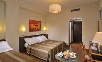 Best Western Hotel Piccadilly Rome Via Magna Grecia 122