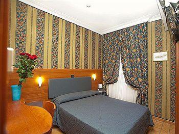 Hotel Lirico Rome Via del Viminale 31