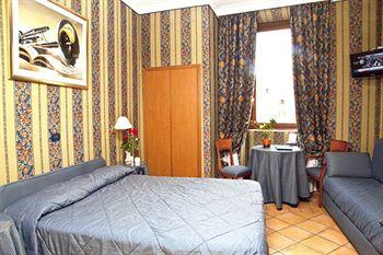 Hotel Lirico Rome Via del Viminale 31