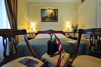 Hotel Britannia Rome Via Napoli 64