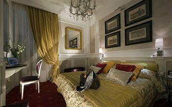 Hotel Britannia Rome Via Napoli 64