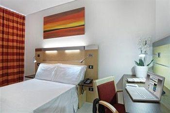 Idea Hotel Nomentana Rome Via Attilio Benigni 7