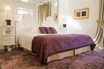 Majestic Hotel Rome Via Vittorio Veneto 50