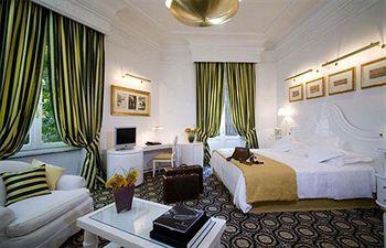 Majestic Hotel Rome Via Vittorio Veneto 50