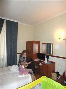 Hotel Paris Rome Via Firenze 57