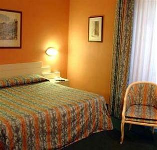 Patria Hotel Rome Via Torino 36