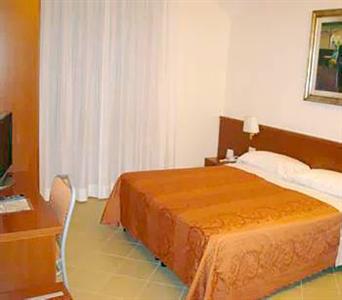 Priscilla Hotel Rome Via Calabria 17