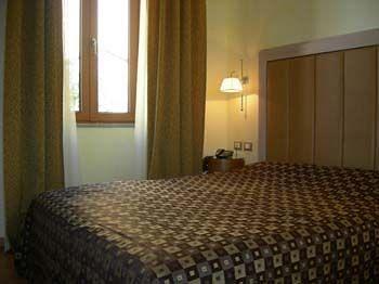 Hotel Select Rome Via Vittorio Bachelet 6