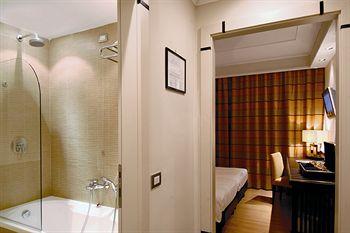 Grand Hotel Palatino Rome Via Cavour 213