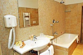 Hotel San Marco Rome Via Villafranca 1