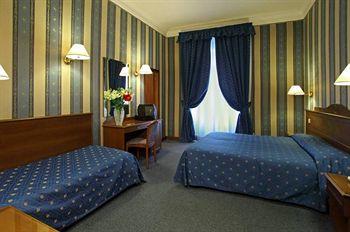 Montecarlo Hotel Rome Via Palestro 17A