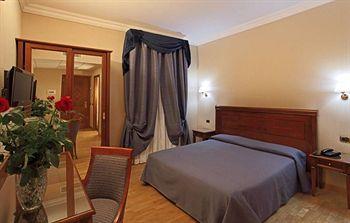 Montecarlo Hotel Rome Via Palestro 17A