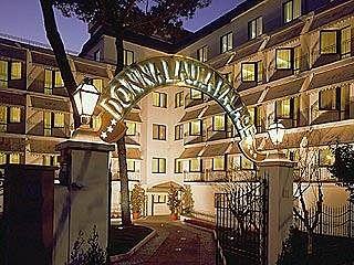 Hotel Donna Laura Palace Rome Lungotevere delle Armi 21