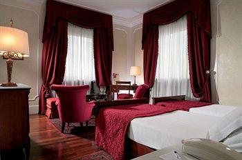 Bettoja Hotel Mediterraneo Rome Via Cavour 15