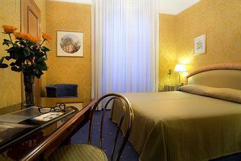 Marcella Royal Hotel Rome Via Flavia 106