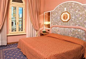 Mecenate Palace Hotel Rome Via Carlo Alberto 3