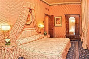 Mecenate Palace Hotel Rome Via Carlo Alberto 3