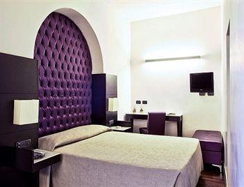 Hotel Caprice Rome Via Liguria 38