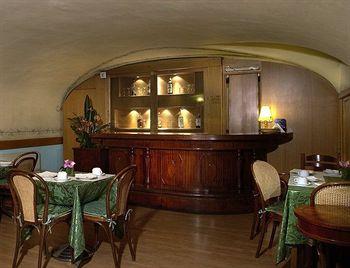 Hotel Caprice Rome Via Liguria 38