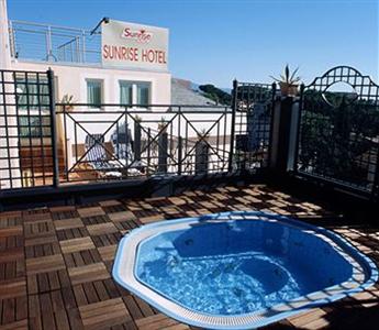 Sunrise Hotel Rome Via Cilento 3