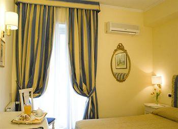 Hotel Napoleon Rome Piazza Vittorio Emanuele 105