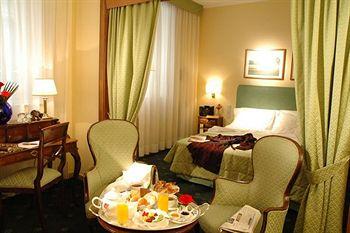 Hotel Napoleon Rome Piazza Vittorio Emanuele 105