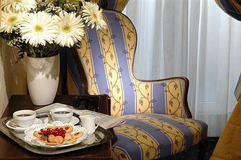 Hotel Napoleon Rome Piazza Vittorio Emanuele 105