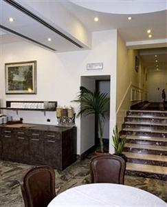 Pinewood Hotel Rome Via della Pineta Sacchetti 43