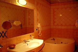 Hotel Flaminius Rome Via del Frassineto 21-23