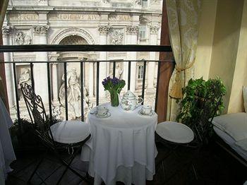 Fontana Hotel Rome Piazza di Trevi 96