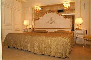 Hotel Champagne Palace Rome Via Principe Amedeo 82