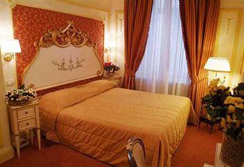 Hotel Champagne Palace Rome Via Principe Amedeo 82