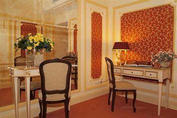 Hotel Champagne Palace Rome Via Principe Amedeo 82