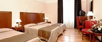 Hotel Genova Rome Via Cavour 25