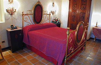 Castello Della Castelluccia Hotel Rome Via Carlo Cavina 34