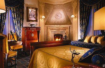 Castello Della Castelluccia Hotel Rome Via Carlo Cavina 34