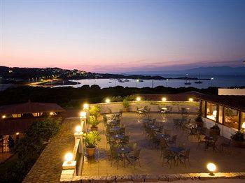 Colonna Grand Hotel Capo Testa Santa Teresa Di Gallura Loc. Capo Testa 1