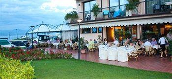 Yachting Mistral Hotel Sirmione Via Verona 19