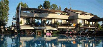 Yachting Mistral Hotel Sirmione Via Verona 19