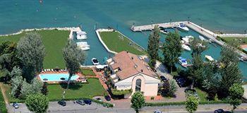 Yachting Mistral Hotel Sirmione Via Verona 19