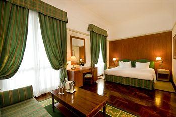 Grand Hotel Terme Sirmione Viale Marconi 7