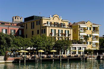 Hotel Sirmione Piazza Castello 19