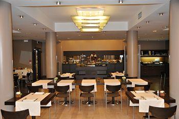 First Hotel Malpensa Somma Lombardo Via Baracca 34, Case Nuove