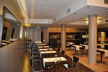 First Hotel Malpensa Somma Lombardo Via Baracca 34, Case Nuove