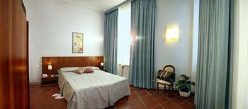 Hotel Residence Miramare Sorrento Via Capo 60