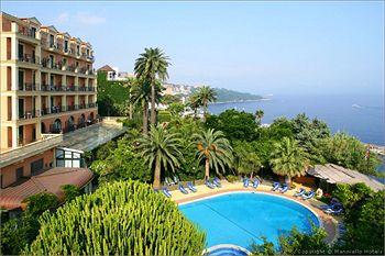 Grand Hotel Royal Sorrento Via Correale 42